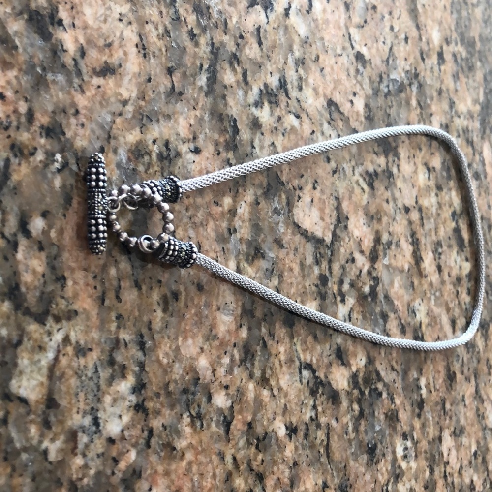 Silver Toggle necklace